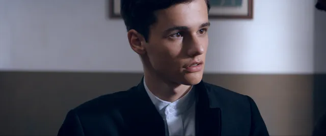 Un pas în urma serafimilor